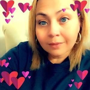 Meet your Posher, Adrianna